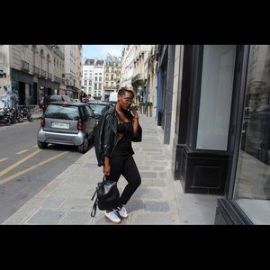 Meet your Posher, Sadé